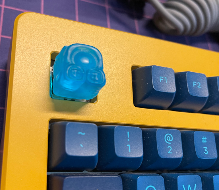 kwamatics cosmonaut artisan keycap